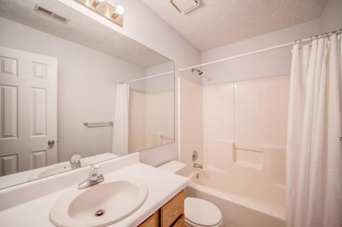 2507 Albion Farm Way, Duluth GA 30097-7623 exterior