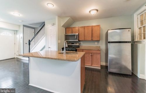 3322 Clay Pl, Washington DC 20019-1429 exterior