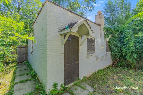 11537 Perry Ave, Chicago IL 60628-6626 exterior