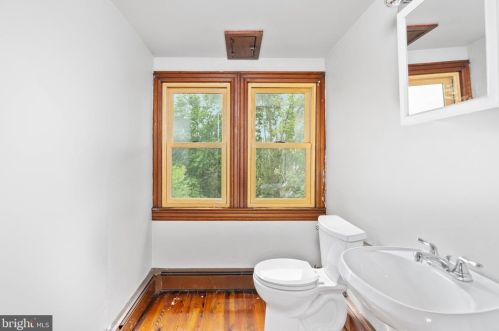 390 Franklin St, Pottstown PA  19464-5369 exterior