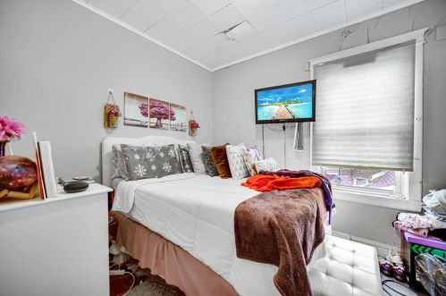 8956 Aberdeen St, Chicago IL 60620-3547 exterior