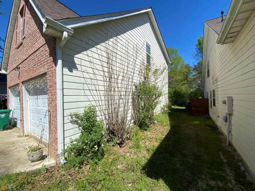 1574 Rice Sq, Lithonia, GA 30058-3253