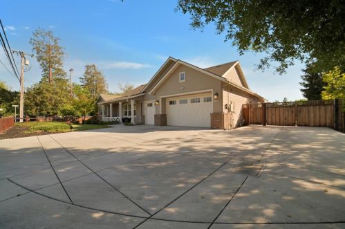 4924 Laurel Dr, Concord CA  94521-1446 exterior