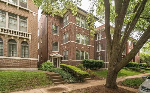 5855 Nina Pl, Saint Louis MO  63112-1507 exterior