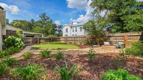 98 Live Oak Ave, Defuniak Springs FL  32435-2383 exterior