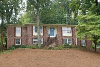 2233 Garland Dr, Birmingham, AL 35216-2411