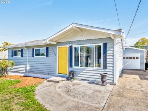 1624 81 Ave, Portland OR  97213-6663 exterior