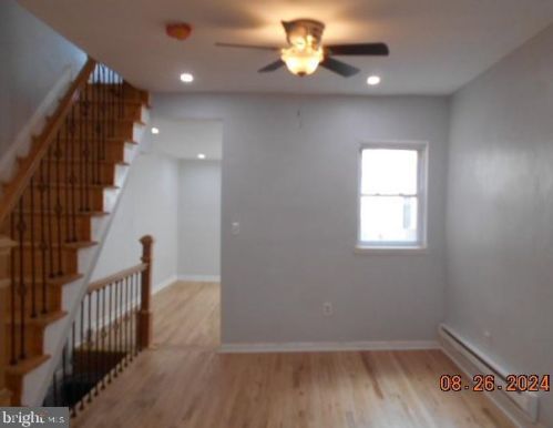 2545 Marshall St, Philadelphia PA 19148-4633 exterior