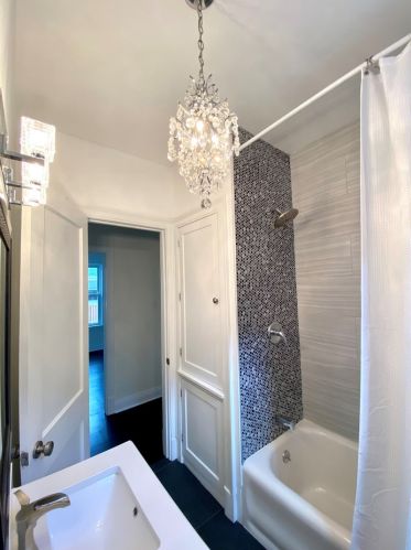 1923 Austin Blvd, Chicago IL 60804-1657 exterior