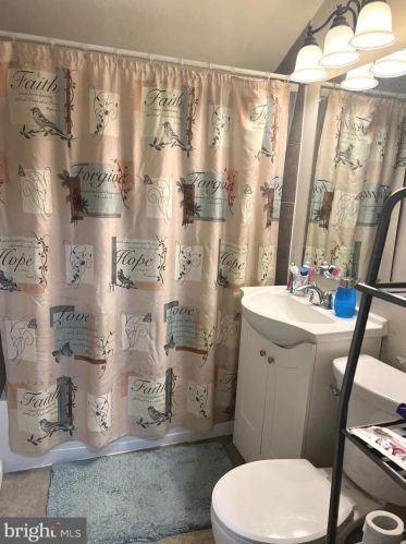 5201 Just St, Washington DC  20019-5563 exterior