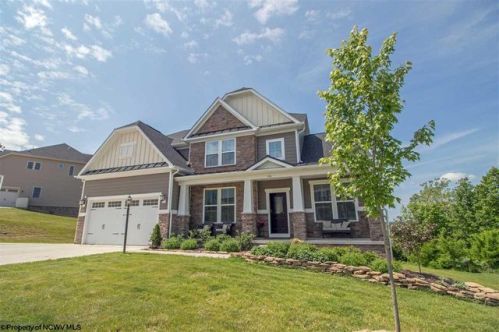116 Falling Water Ln, Morgantown, WV 26508