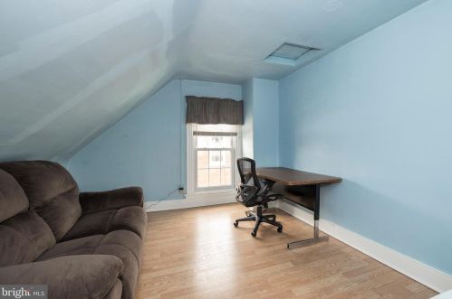 455 Main St, Limerick PA 19468-2303 exterior