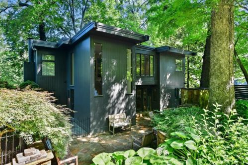 365 Brentwood Ter, Atlanta GA 30305-3206 exterior