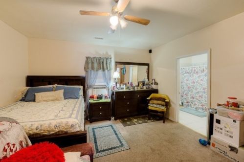 25 Merrick St, Worcester MA 01609-1837 exterior