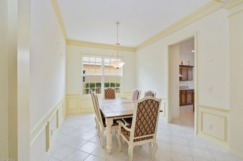 1909 Timarron Way, Naples FL 34109-3321 exterior