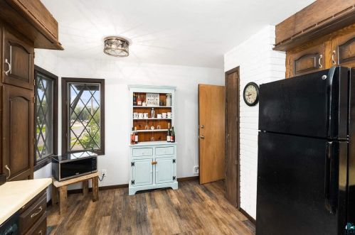 4202 4 St, Duluth MN 55806-2652 exterior