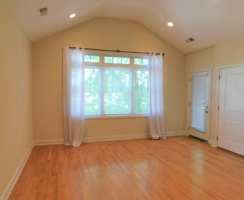 11148 Kedzie Ave, Chicago IL 60629-3532 exterior