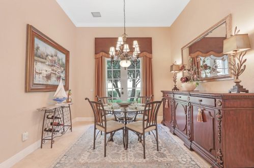 9328 Scarborough Ct, Fort Pierce FL  34986-3360 exterior