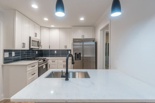 1937 Clairmont Ter, Atlanta GA  30345-2309 exterior