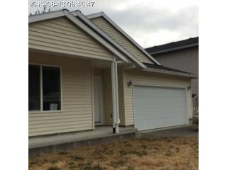 921 Mariners Loop, Portland, OR 97211-1574