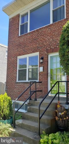 4005 Clay Pl, Washington DC  20019-3340 exterior