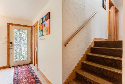 2160 County Rd F, Saint Paul MN 55110-3802 exterior