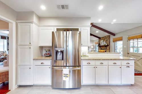 2018 Thousand Pne Dr, Humble TX 77339-3147 exterior