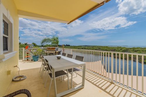 13435 Starfish Dr, Port Richey FL  34667-7606 exterior