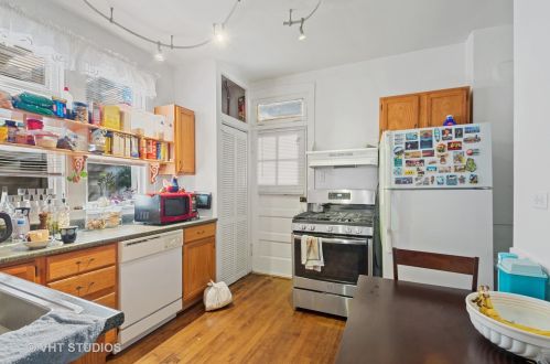 2525 Haddon Ave, Chicago IL exterior