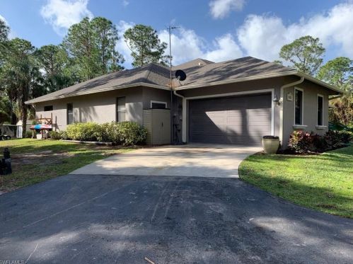 3580 16th Ave, Naples, FL 34120-3511