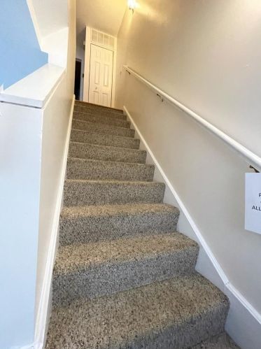 4859 Pulaski Rd, Chicago IL 60629-4121 exterior