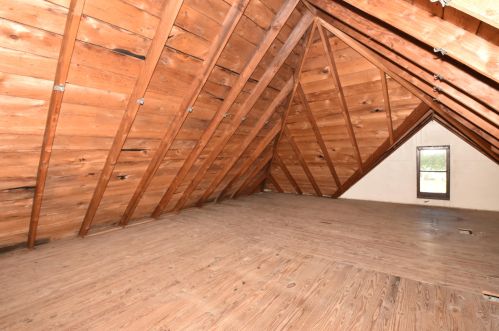 3009 77 St, Milwaukee WI 53222-5018 exterior