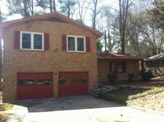 4915 Thompson Mill Rd, Lithonia GA  30038-2270 exterior