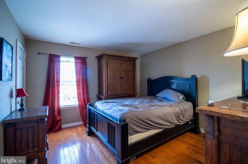 1065 Melrose Ave, Trenton NJ 08629-2507 exterior