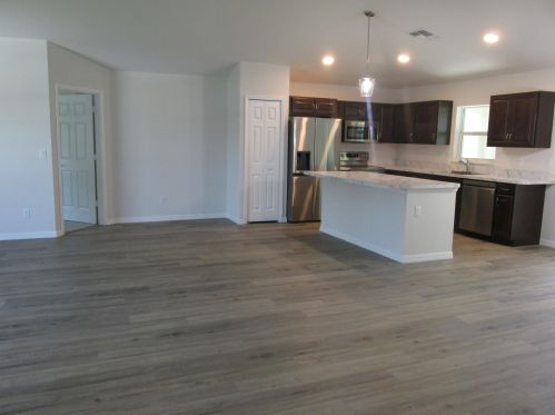 1726 Minorca Ave, Fort Pierce FL  34952-4913 exterior