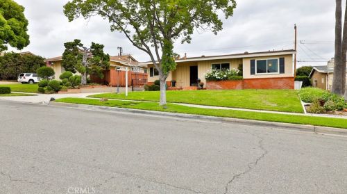 1100 Lincoln Ave, Fullerton, CA 92831-2808
