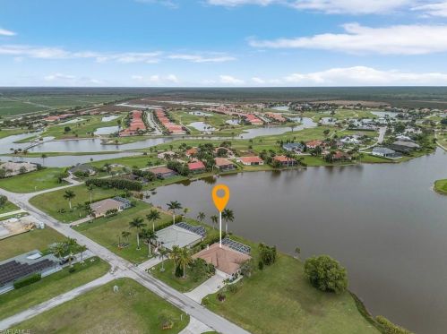 18054 Royal Hammock Blvd, Naples FL 34114-8943 exterior