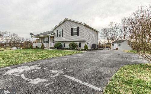 1 Heim Ct, North Newton, PA 17241-9136