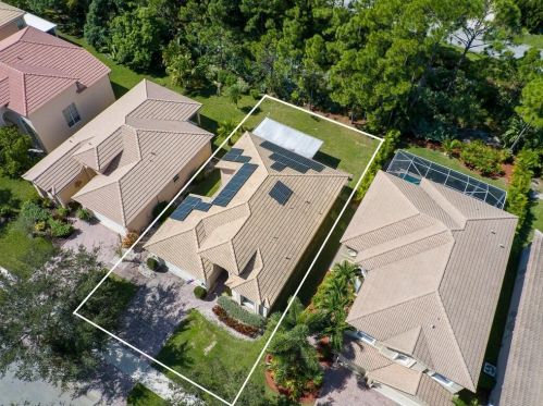 5621 Spanish River Rd, Fort Pierce, FL 34951-2896