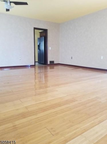 2079 Church St, Rahway NJ  07065-3628 exterior