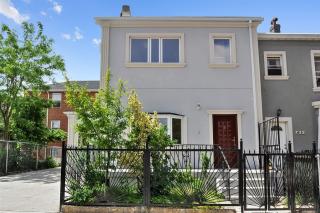 734 8th St, Brooklyn, NY 11230-1301