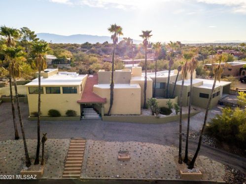 3850 Calle Cancion, Tucson, AZ 85718-7202