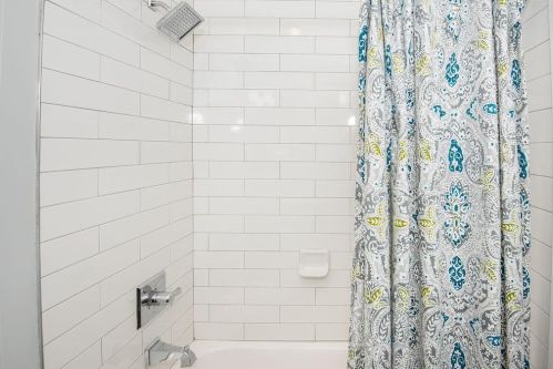 1242 Beechview Dr, Atlanta GA 30316-2625 exterior