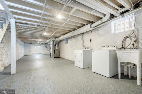 5132 12 St, Philadelphia PA 19123-1103 exterior