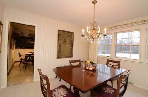 478 Allison St, Elmhurst IL 60126-4602 exterior