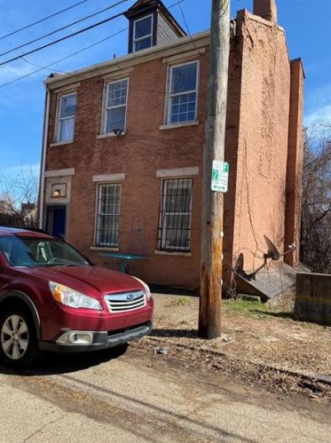 837 Canal St, Pittsburgh, PA 15212-5908