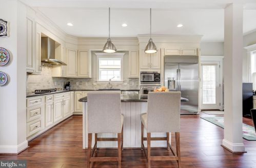 5536 30 Pl, Washington DC 20015-1209 exterior