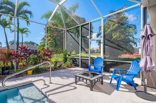 504 Clf Rd, Fort Pierce FL 34984-6226 exterior