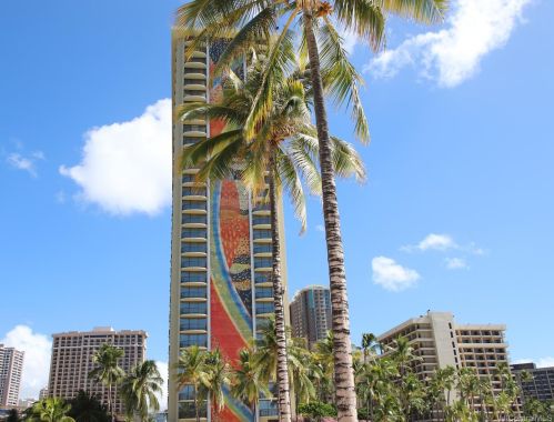 425 Ena Rd, Honolulu HI 96815-1735 exterior