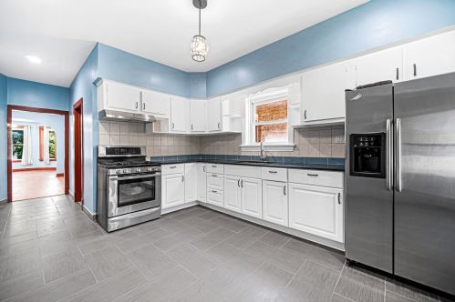 1020 Springfield Ave, Chicago IL 60624-4025 exterior